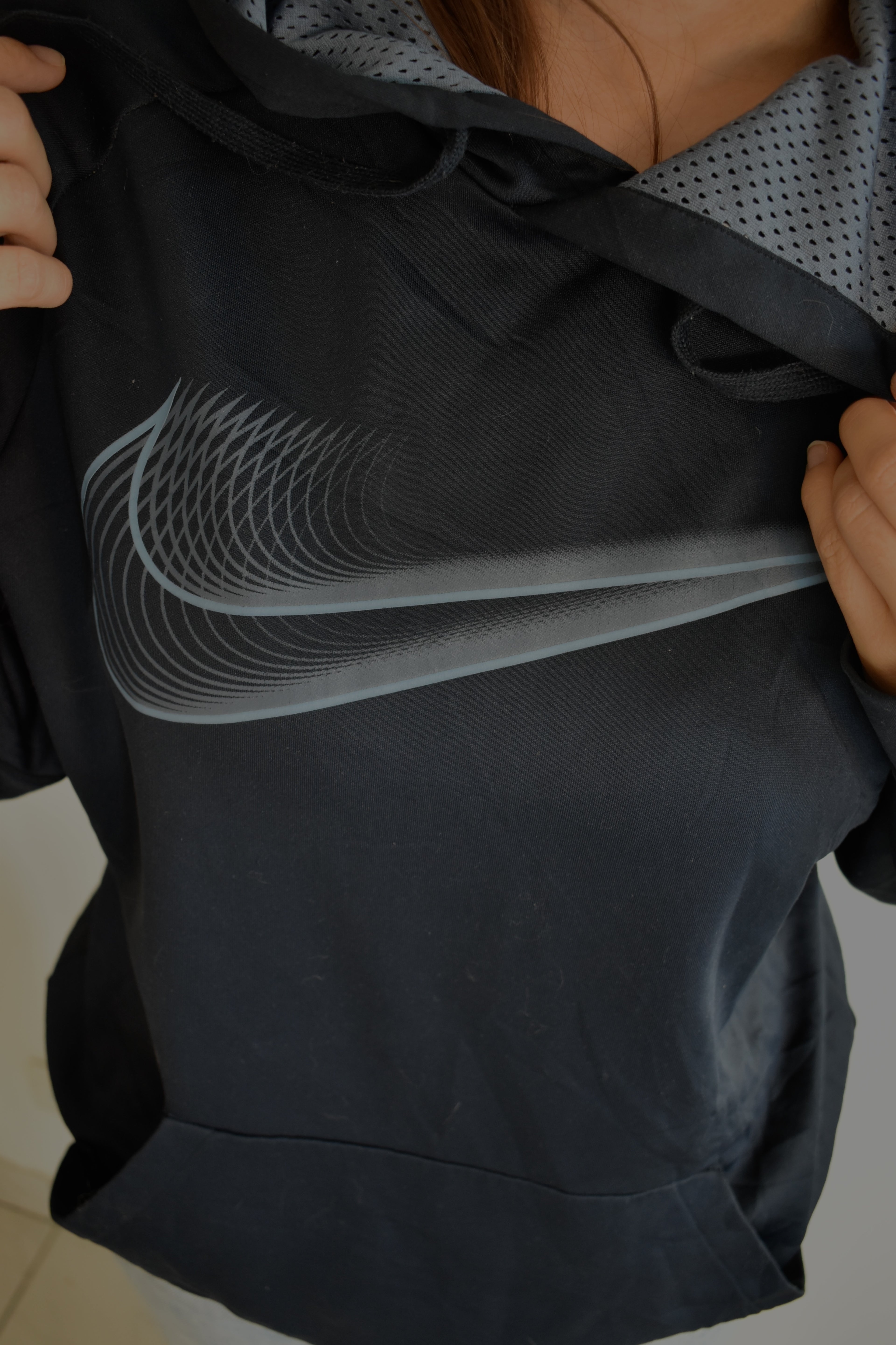 Pull à capuche léger Nike vintage Dri-Fit Unisexe (M)